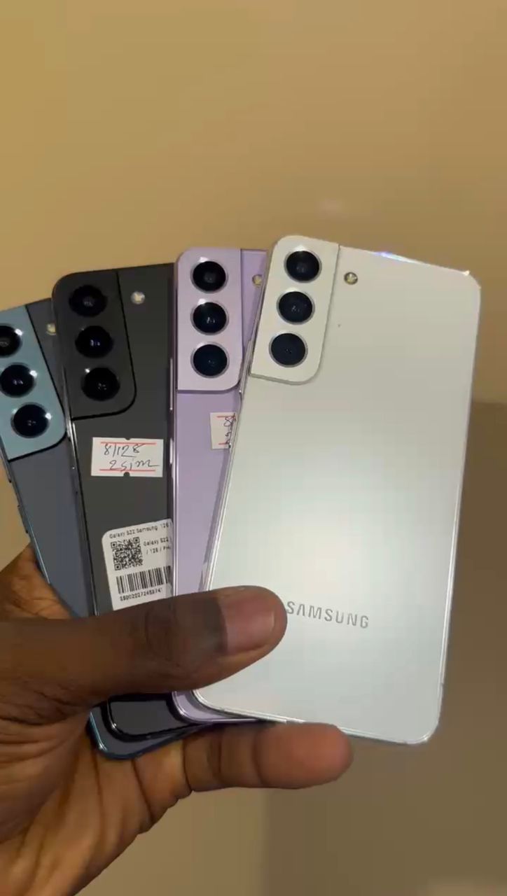 Samsung S22